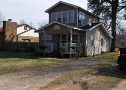  S Lake Ave, Okmulgee OK