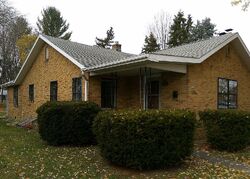  Washington St, Vassar MI