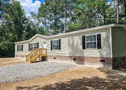  Hickory Dr, Leland NC