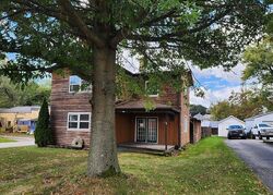  S Market St, East Palestine OH