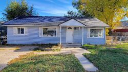 Foreclosure in  SE Idlewood St Prineville, OR 97754