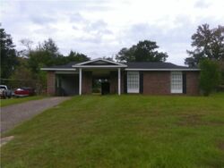 Foreclosure in  Deerwood Dr N Mobile, AL 36618