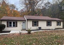  Calla Rd W, Youngstown OH