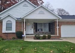  Cove St Nw, Uniontown OH