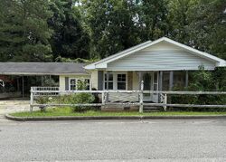 Twin Pines Rd, Whiteville NC