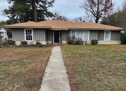  E 6th St, El Dorado AR