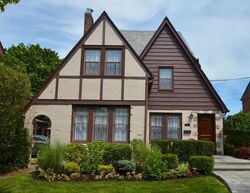 Foreclosure in  BRIXTON RD S Garden City, NY 11530