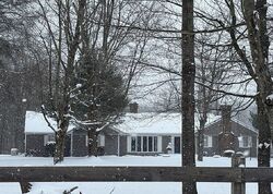  Tibbetts Wick Rd, Hubbard OH