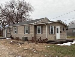 Foreclosure in  3rd Ave W Milan, IL 61264