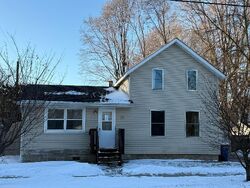  9th St Nw, Faribault MN