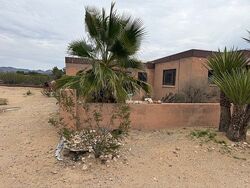  W Burro Dr, Golden Valley AZ