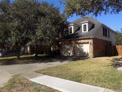 Long Creek Dr, Fresno TX