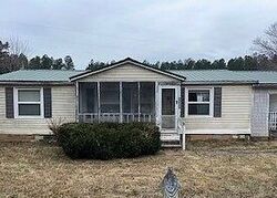  Hodnetts Rd, Gretna VA