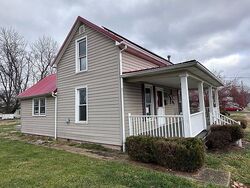  W Broadway St, Wellston OH