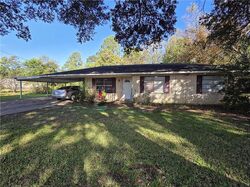  Oak St, Marksville LA