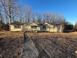  Hendon Rd, Soddy Daisy TN