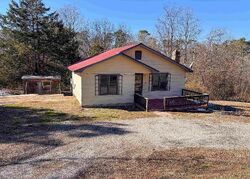  N Fairview Rd, Mammoth Spring AR