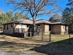 Foreclosure in  Summer Pl Huntsville, TX 77340