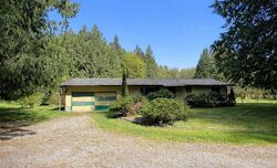  Happy Hollow Rd, Stanwood WA