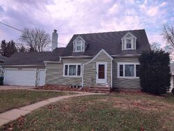 Foreclosure in  N THOMAS AVE Polo, IL 61064
