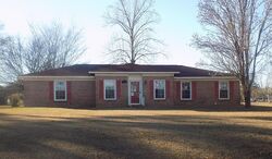 Foreclosure in  Ashley Cir Dothan, AL 36305