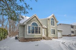 Foreclosure in  Onondaga Way Tobyhanna, PA 18466