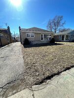 Foreclosure in  W Greenleaf St Skokie, IL 60077