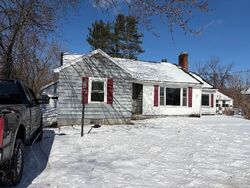  River St, Morrisonville NY