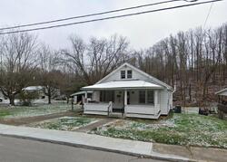 Foreclosure in  39th St Ashland, KY 41101