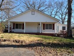Foreclosure in  Delaware St Hot Springs National Park, AR 71901