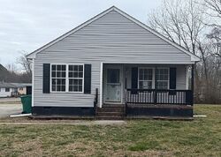  Pleasant Spring Ave, Waverly VA