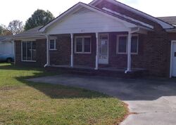  N Kennedy Street, Beulaville NC