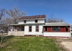  N Jackson St, Gardner IL