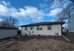 Foreclosure in  Salinger Ave Carroll, IA 51401