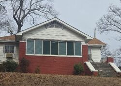  8th Ter W, Birmingham AL