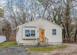 Foreclosure in  Norfleet Lane Coram, NY 11727
