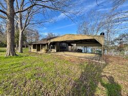  Parhams Rd, Jonesville LA