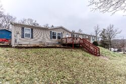 Deerfield Rd, Rockaway Beach MO