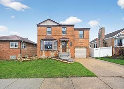 Foreclosure in  W 95TH PL Evergreen Park, IL 60805