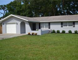  Medlar Dr, New Port Richey FL