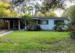  Valencia Rd, Plant City FL