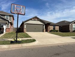  Burgundy Dr, El Reno OK
