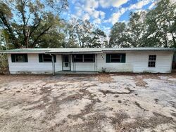  E Robinson Ave, Crestview FL