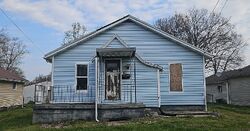 Foreclosure in  E Park St Du Quoin, IL 62832