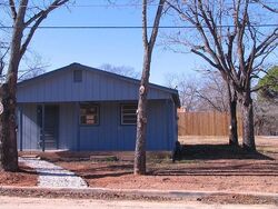  Saint Ann St, Fredericksburg TX