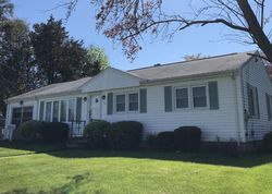 Pre-foreclosure Listing in ALSADA RD SWANSEA, MA 02777