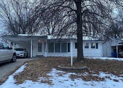 Pre-foreclosure in  GLYNN DR Florissant, MO 63031
