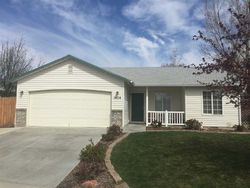 Pre-foreclosure Listing in W BLOSSOM PL NAMPA, ID 83651