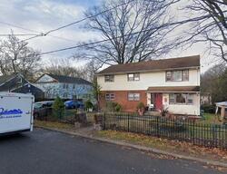 Pre-foreclosure in  VAN VALKENBURGH AVE Bergenfield, NJ 07621