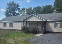 Pre-foreclosure in  DOT FARIS RD Catawba, SC 29704